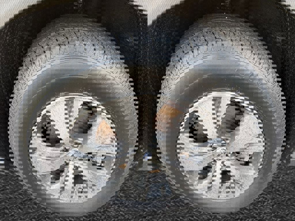 Used 2022 Subaru Ascent Premium w/ Convenience Package image 11