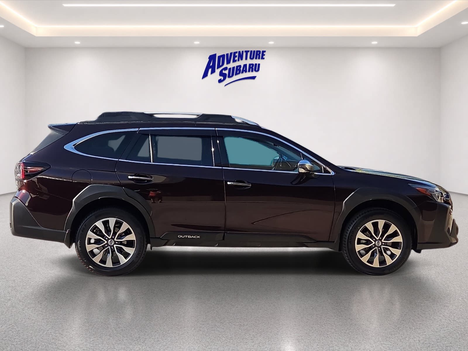 Certified 2023 Subaru Outback Touring AWD/4WD image 7