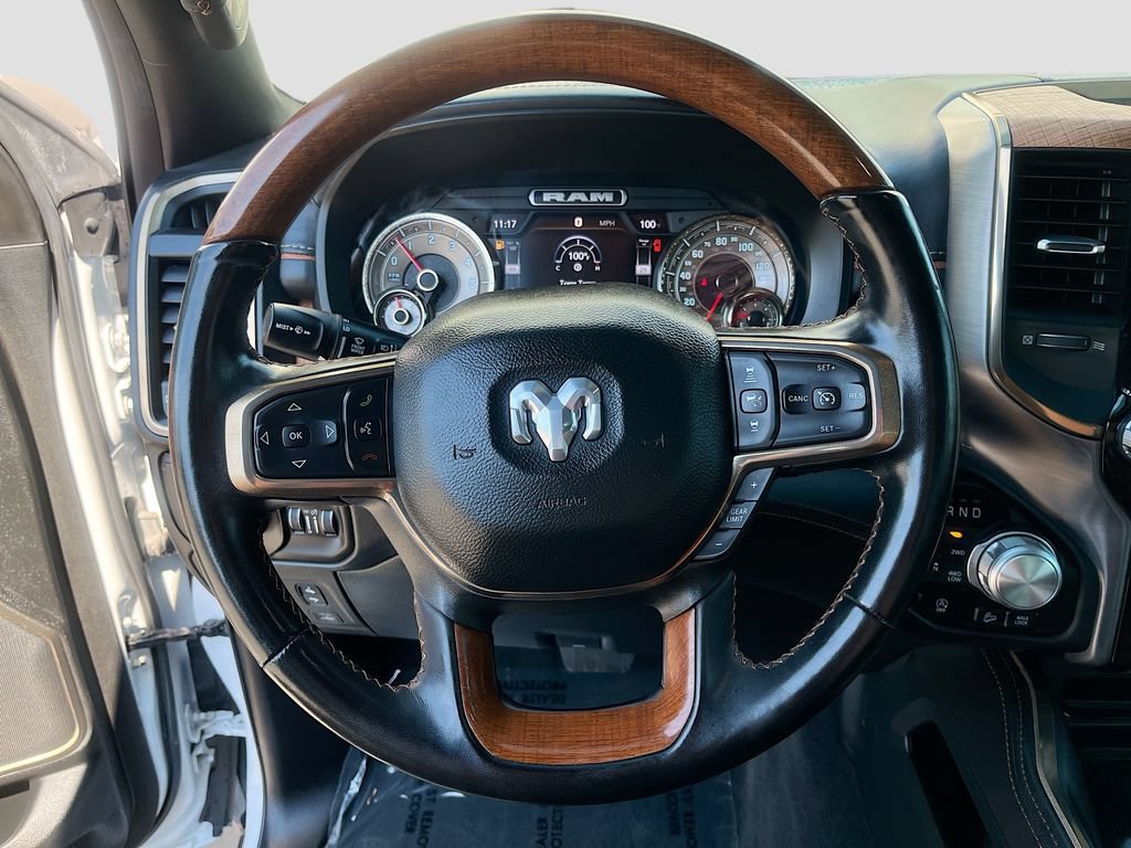 Used 2022 RAM 1500 Limited AWD/4WD image 11