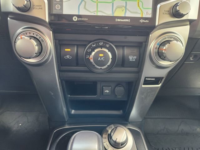 Certified 2022 Toyota 4Runner SR5 Premium w/ Moonroof Package AWD/4WD image 18