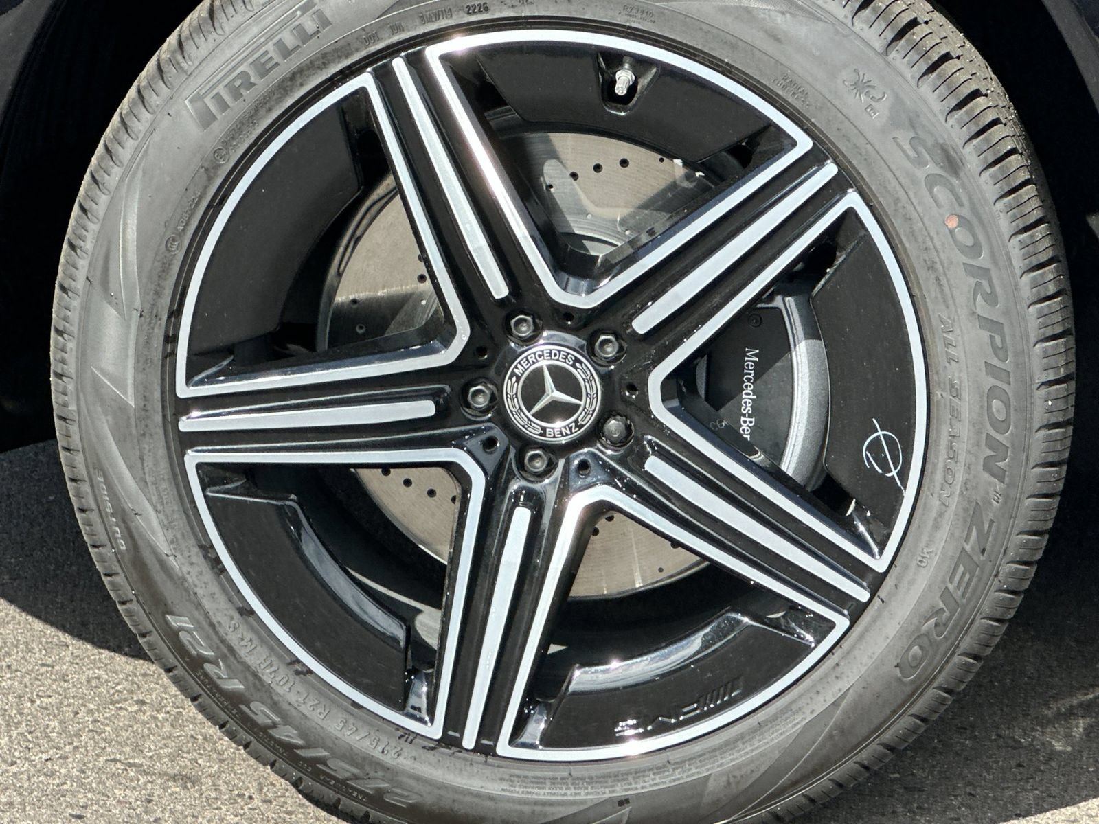 New 2026 Mercedes-Benz GLE 450 4MATIC image 32