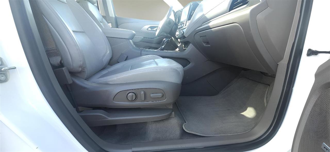 Used 2018 Chevrolet Traverse LT AWD/4WD image 34