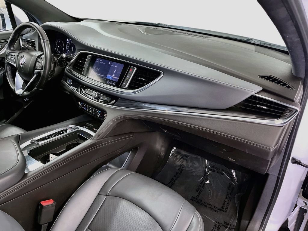 Used 2022 Buick Enclave Premium w/ Surround and Sites Package AWD/4WD image 31