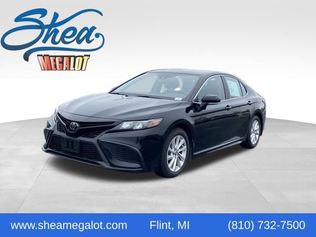 Used 2023 Toyota Camry SE