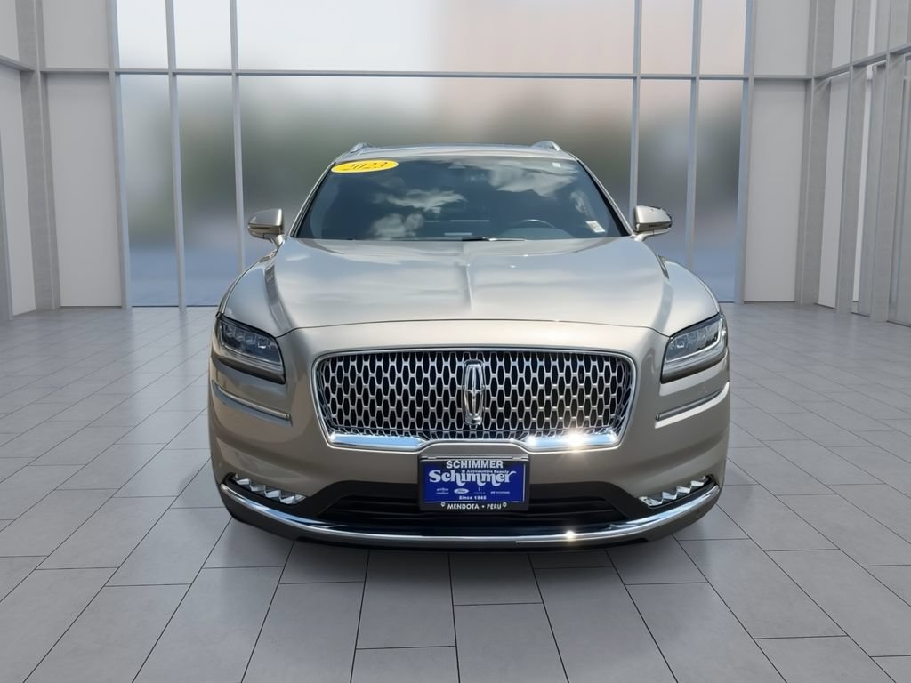 Used 2023 Lincoln Nautilus Reserve w/ Equipment Group 202A AWD/4WD image 3