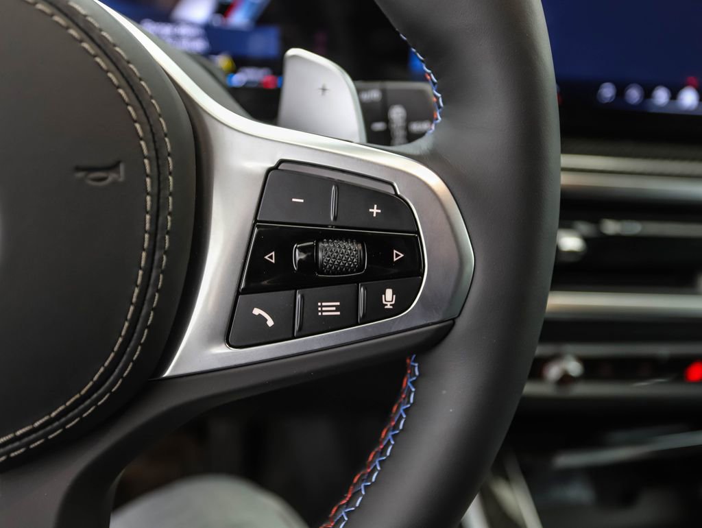New 2026 BMW X7 M60i AWD/4WD image 13