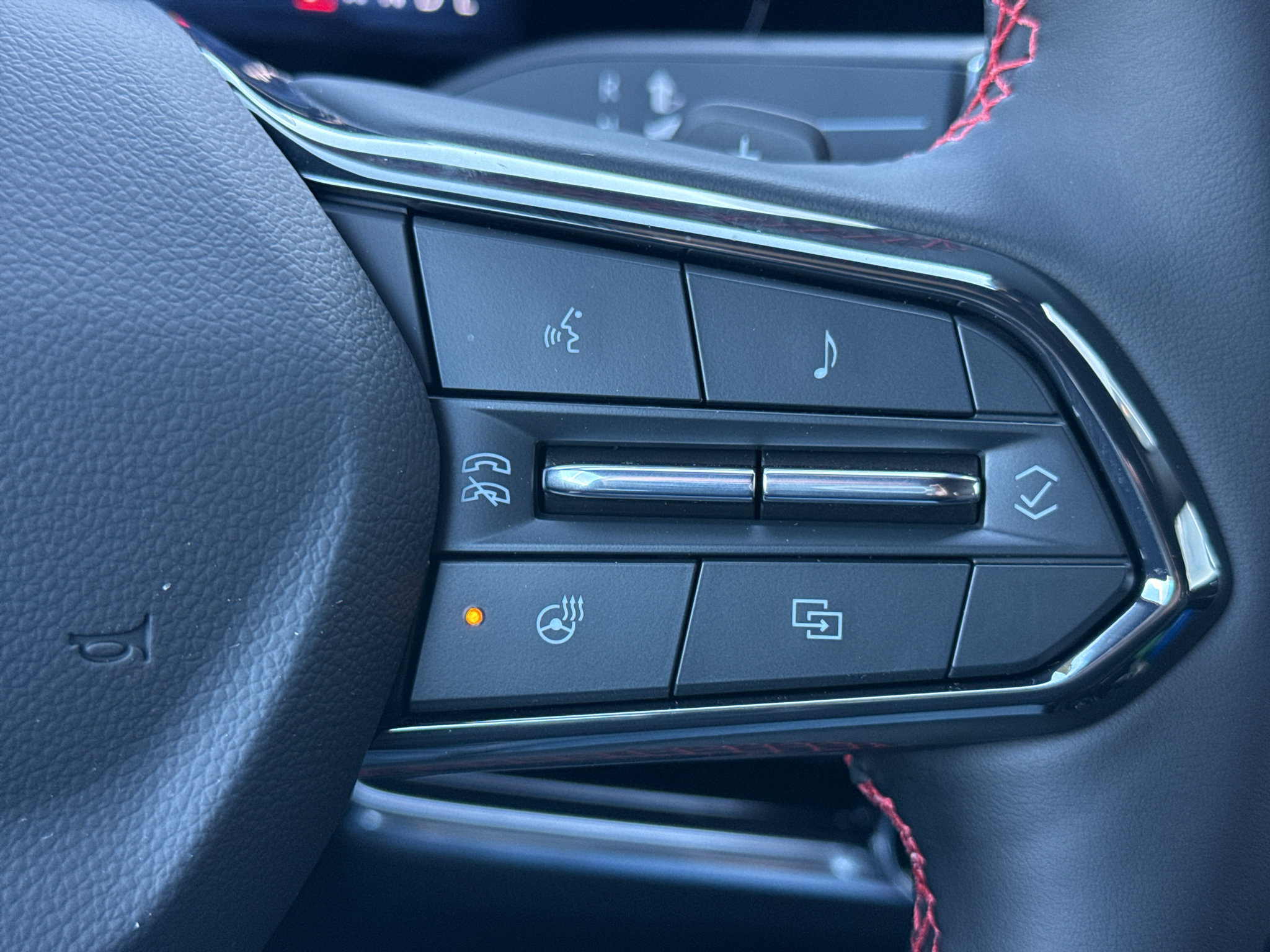 New 2027 Chevrolet Equinox RS w/ Safety and Technology Package AWD/4WD image 20