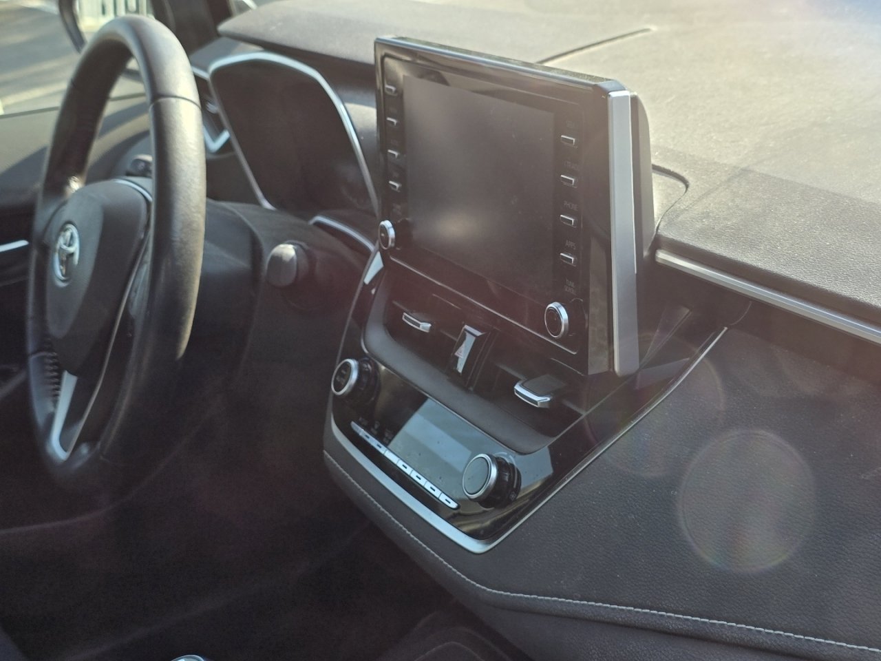 Used 2019 Toyota Corolla SE FWD image 16