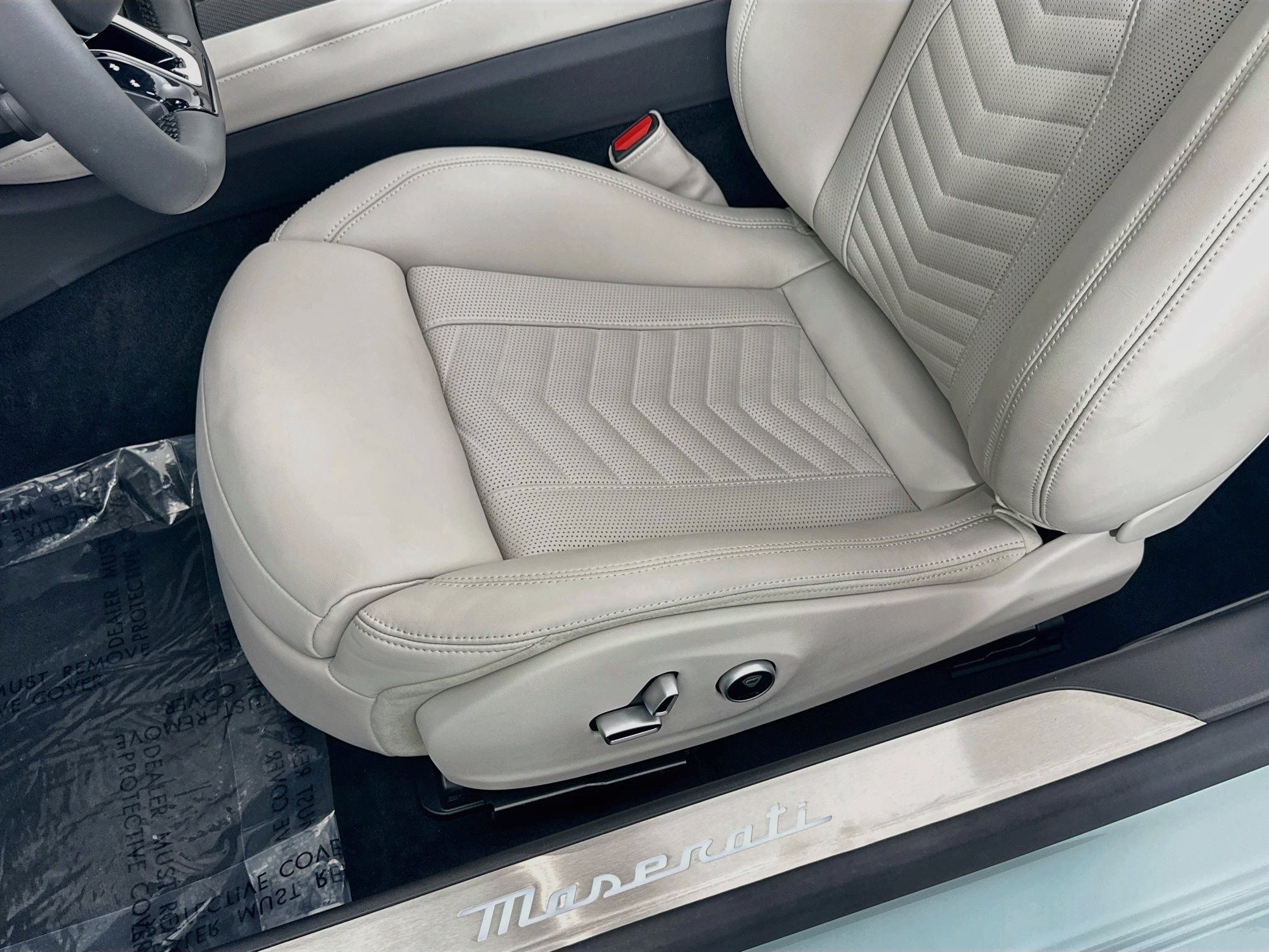 New 2026 Maserati GranCabrio Modena AWD/4WD image 17