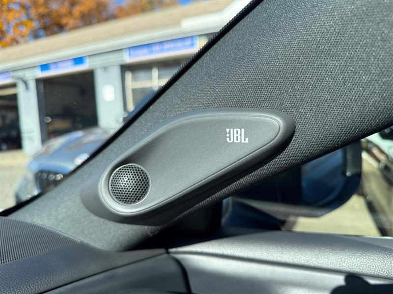 Used 2023 Toyota Crown image 33