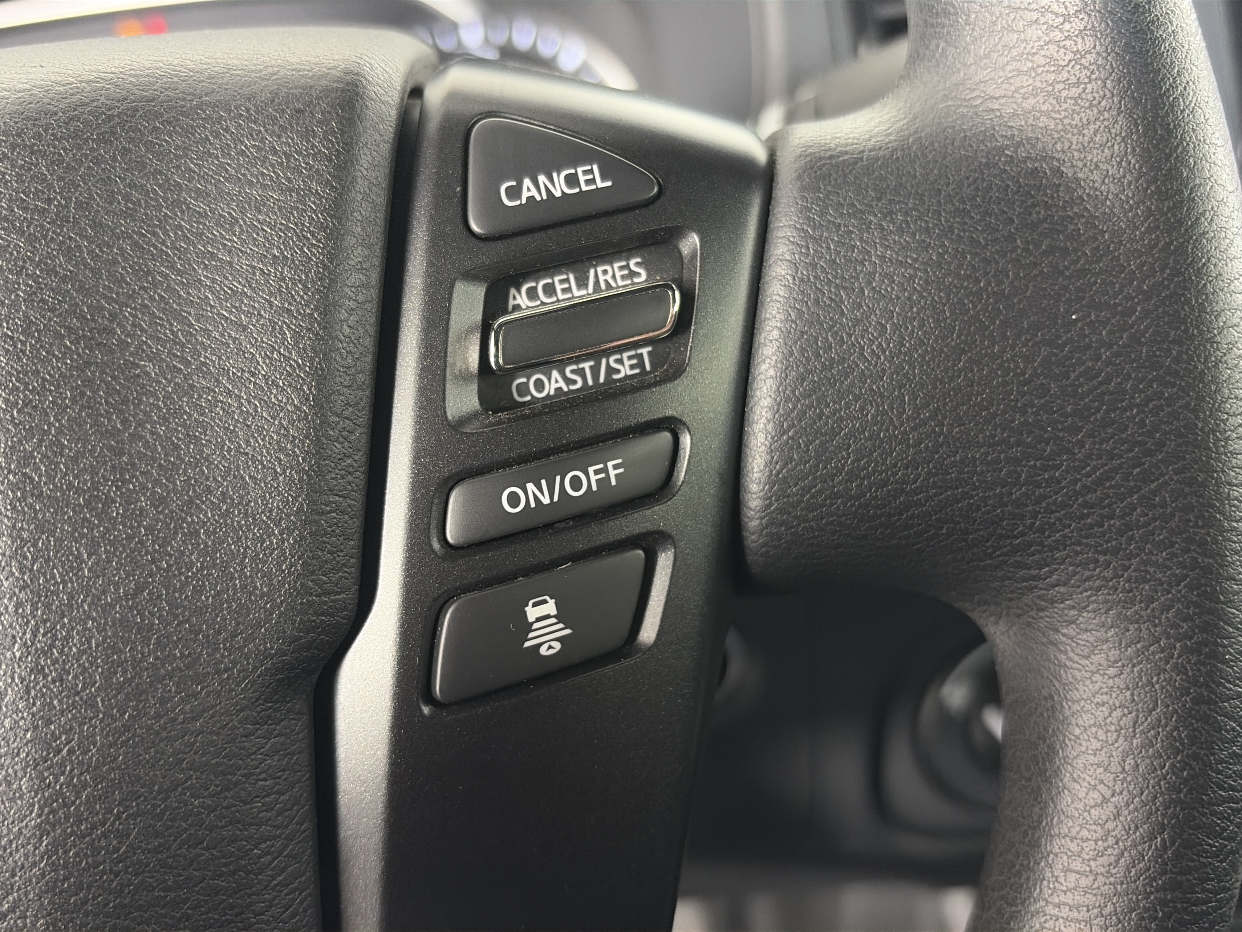 Used 2023 Nissan Frontier SV w/ Midnight Edition Package AWD/4WD image 36