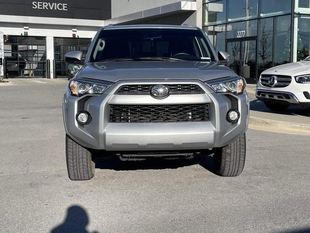Used 2018 Toyota 4Runner SR5 image 2