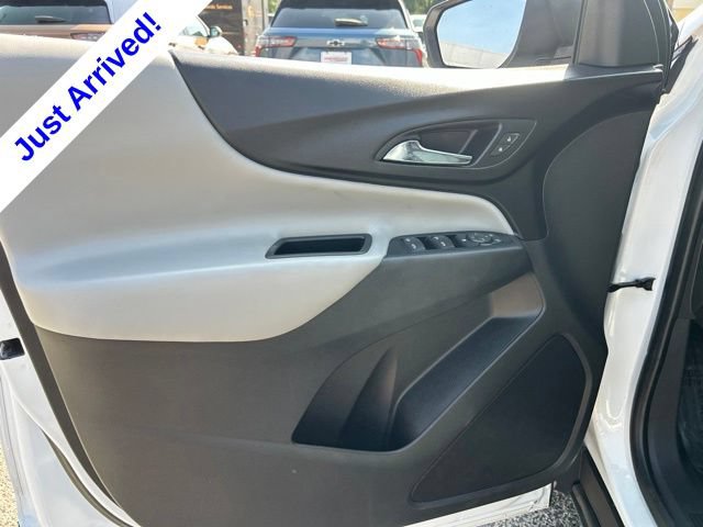 Used 2019 Chevrolet Equinox LS FWD image 11