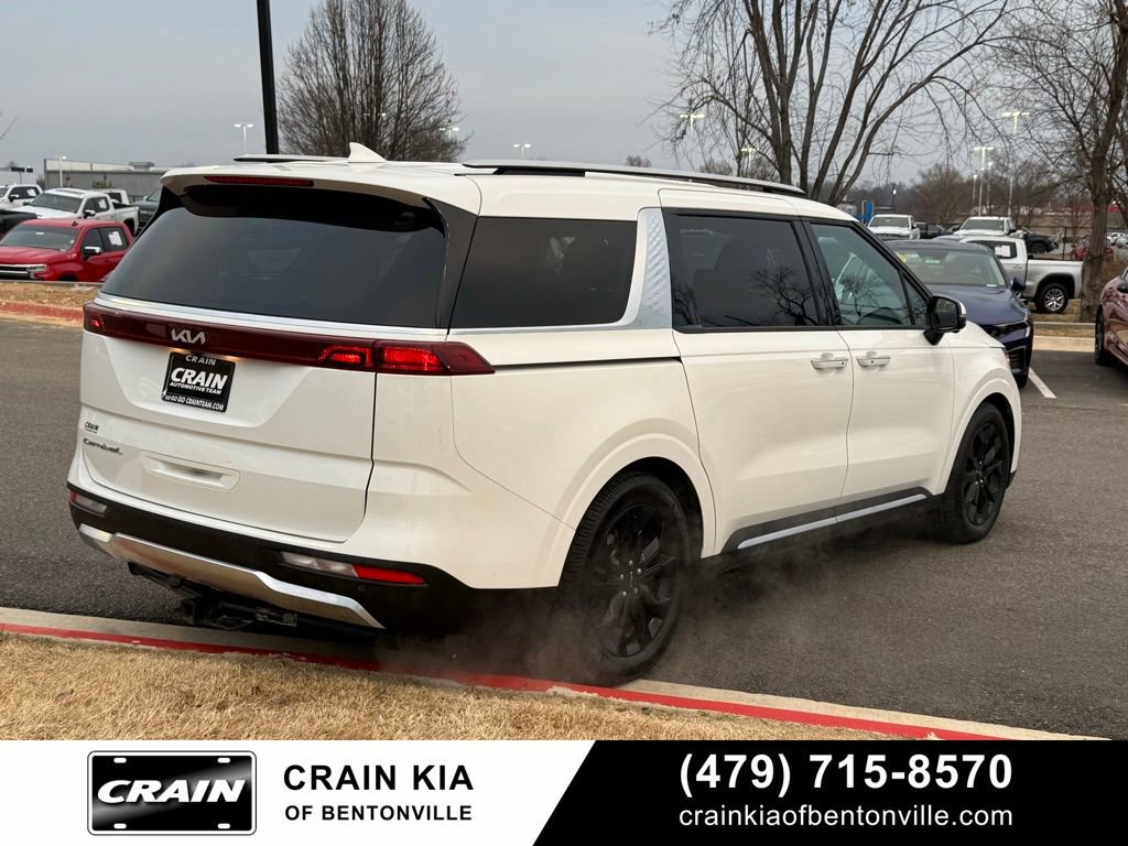 Used 2022 Kia Carnival SX image 8