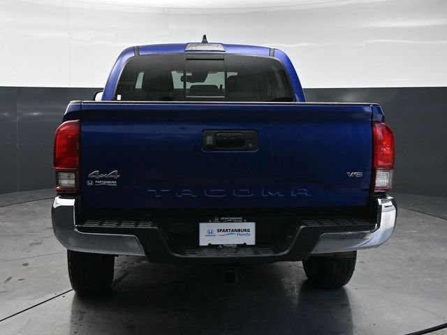 Used 2023 Toyota Tacoma SR5 AWD/4WD image 7