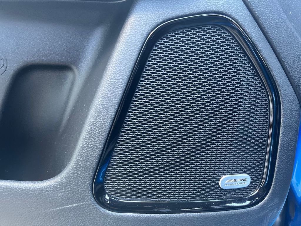 Used 2023 Jeep Compass Limited w/ Sun and Sound Group image 32