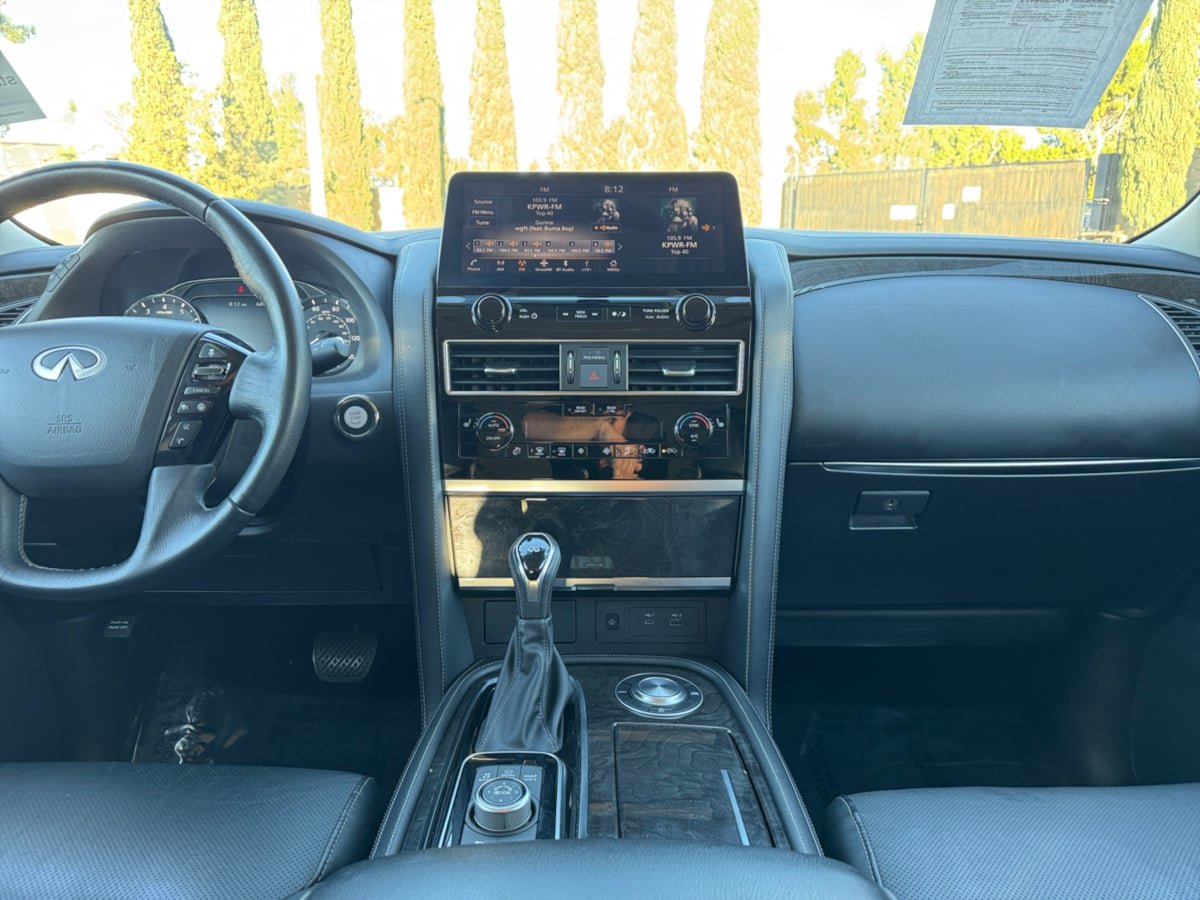 Used 2023 INFINITI QX80 Luxe w/ Cargo Package image 15