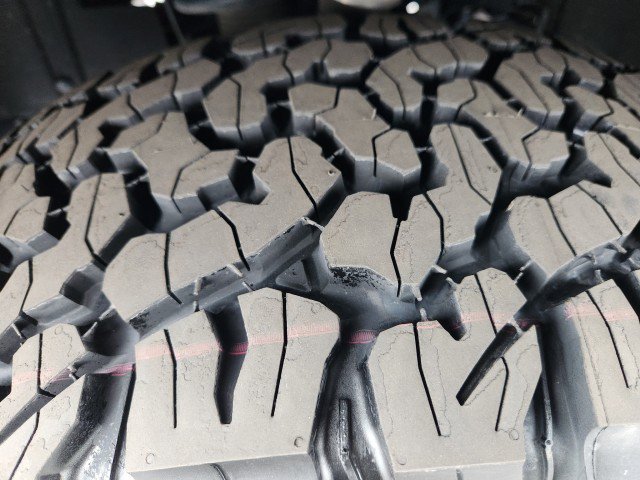 Used 2023 Ford Bronco Badlands image 10