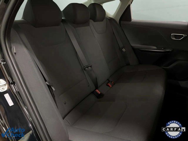 Used 2025 Kia K4 LX image 70