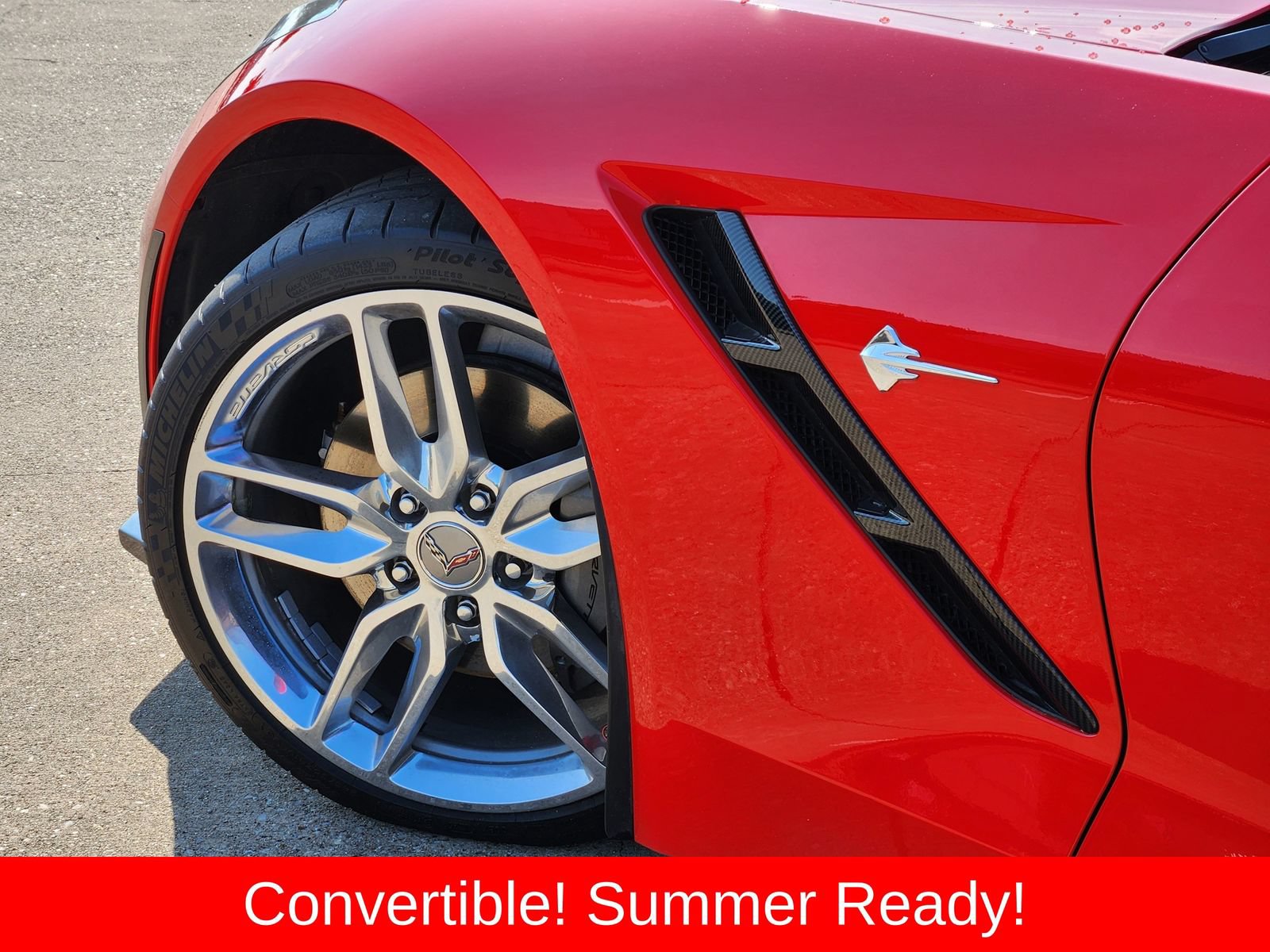 Used 2018 Chevrolet Corvette Stingray Convertible w/ 3LT Preferred Equipment Group RWD image 17