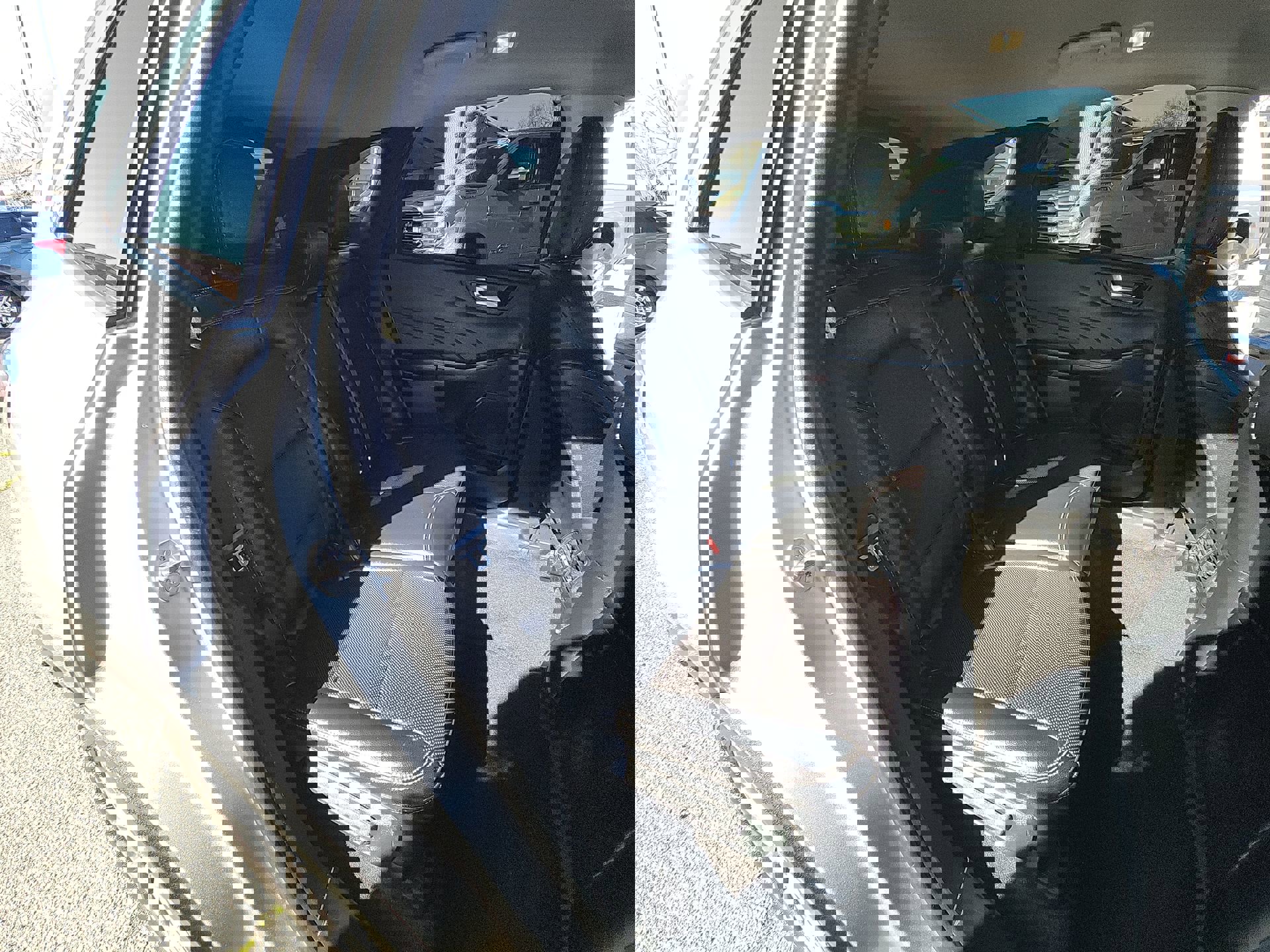 Used 2022 Ford Escape SEL image 27