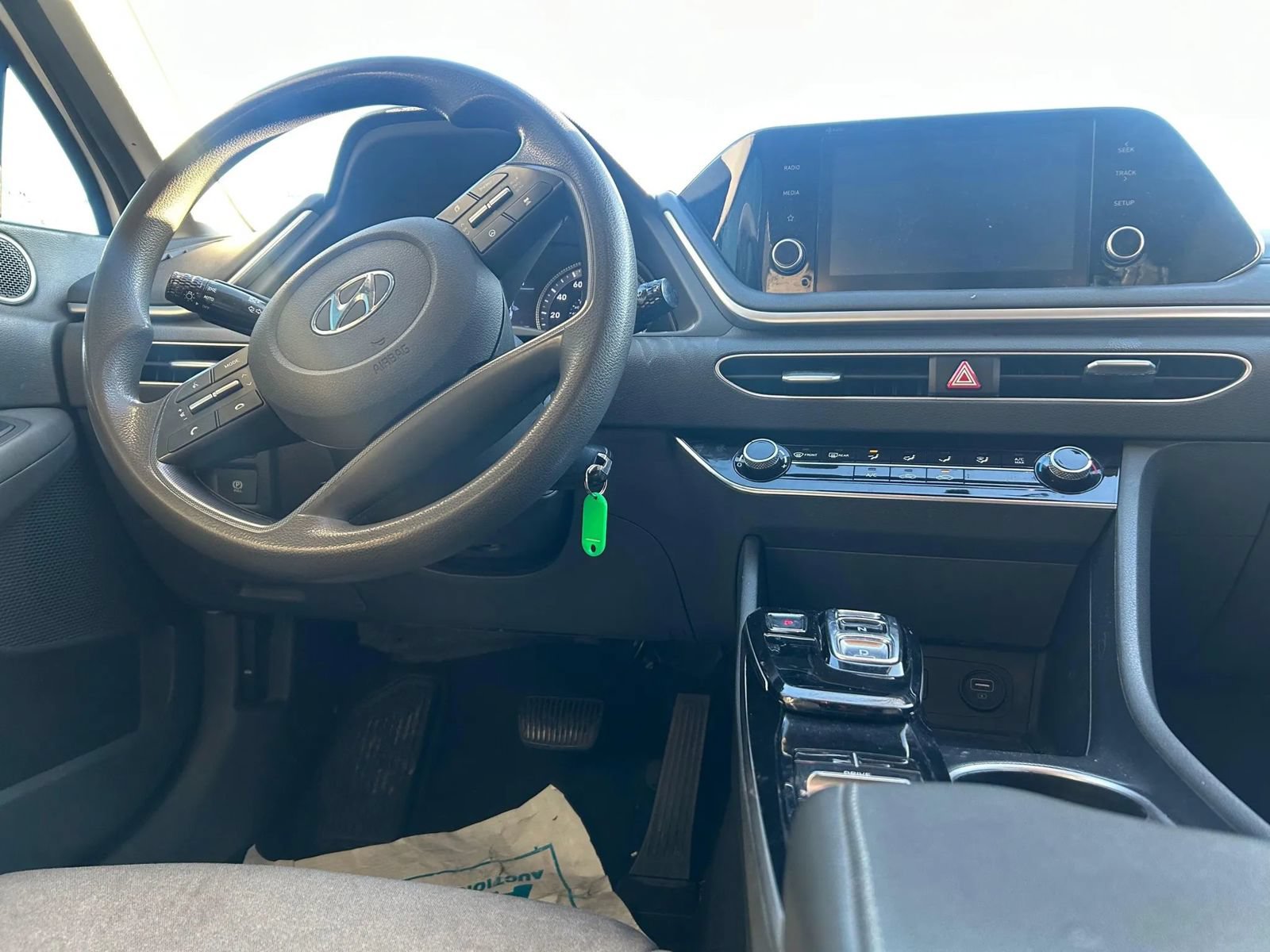 Used 2021 Hyundai Sonata SE FWD image 13