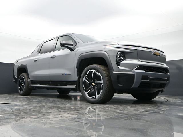 New 2026 Chevrolet Silverado EV LT AWD/4WD image 43