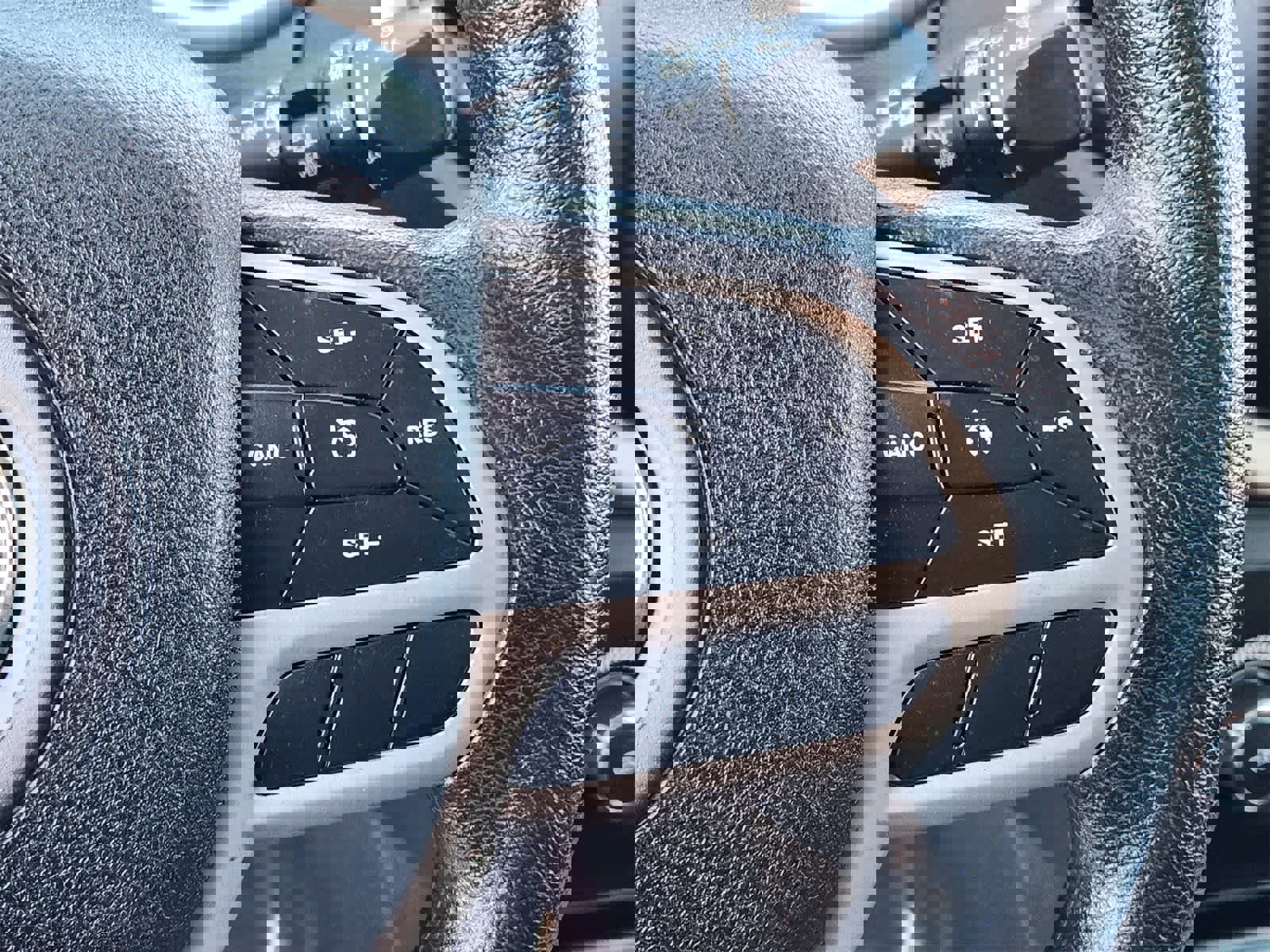 Used 2018 Jeep Cherokee Latitude image 16