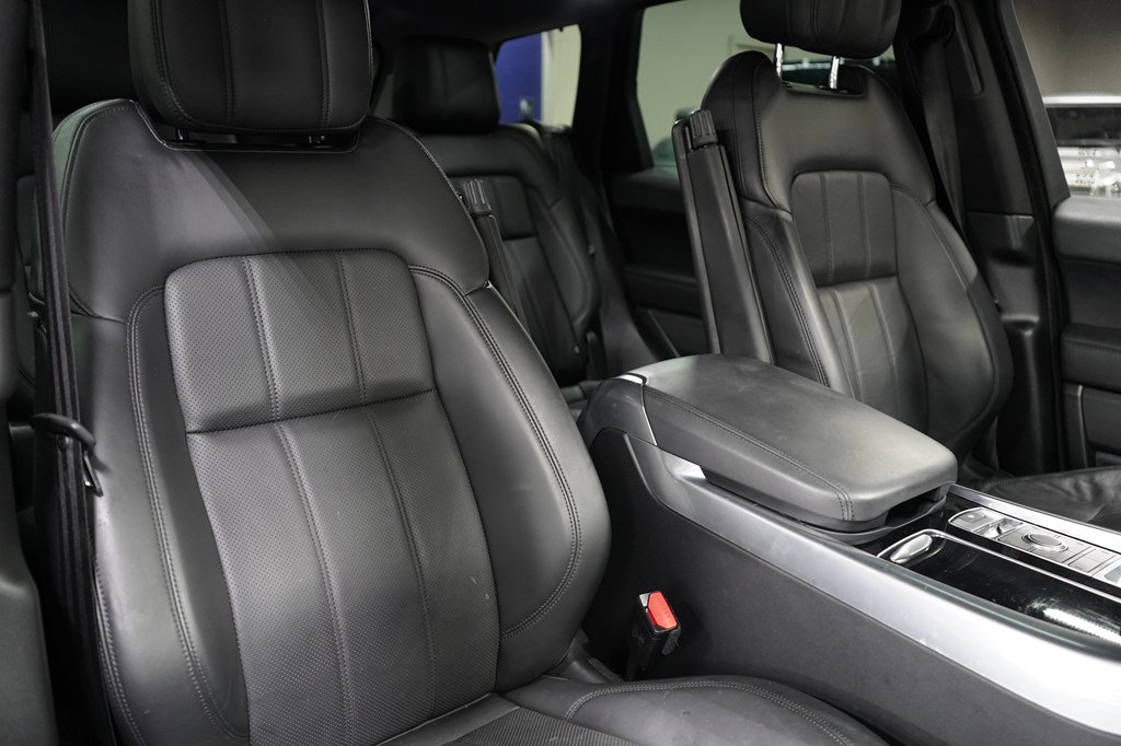 Used 2019 Land Rover Range Rover Sport HSE AWD/4WD image 25