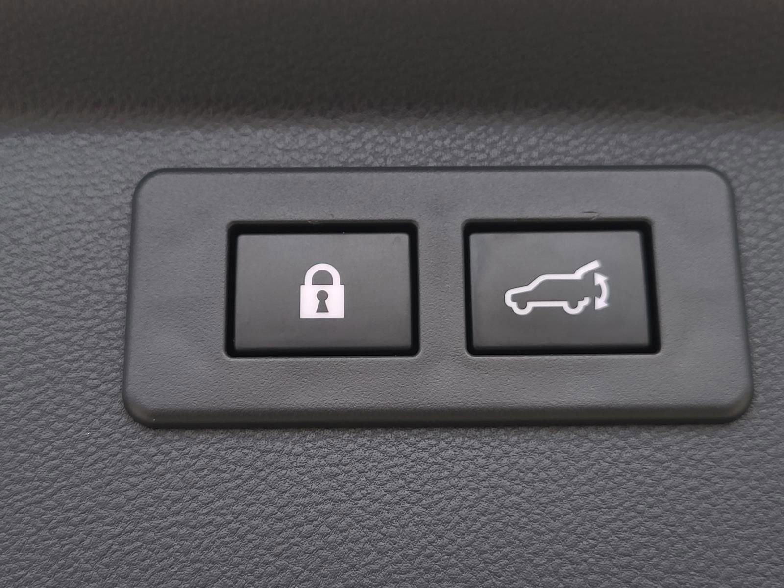 Used 2023 Subaru Forester Premium image 12