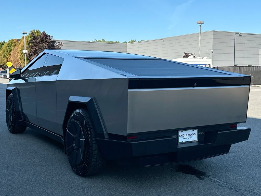 Used 2024 Tesla Cybertruck Cyberbeast AWD/4WD image 3