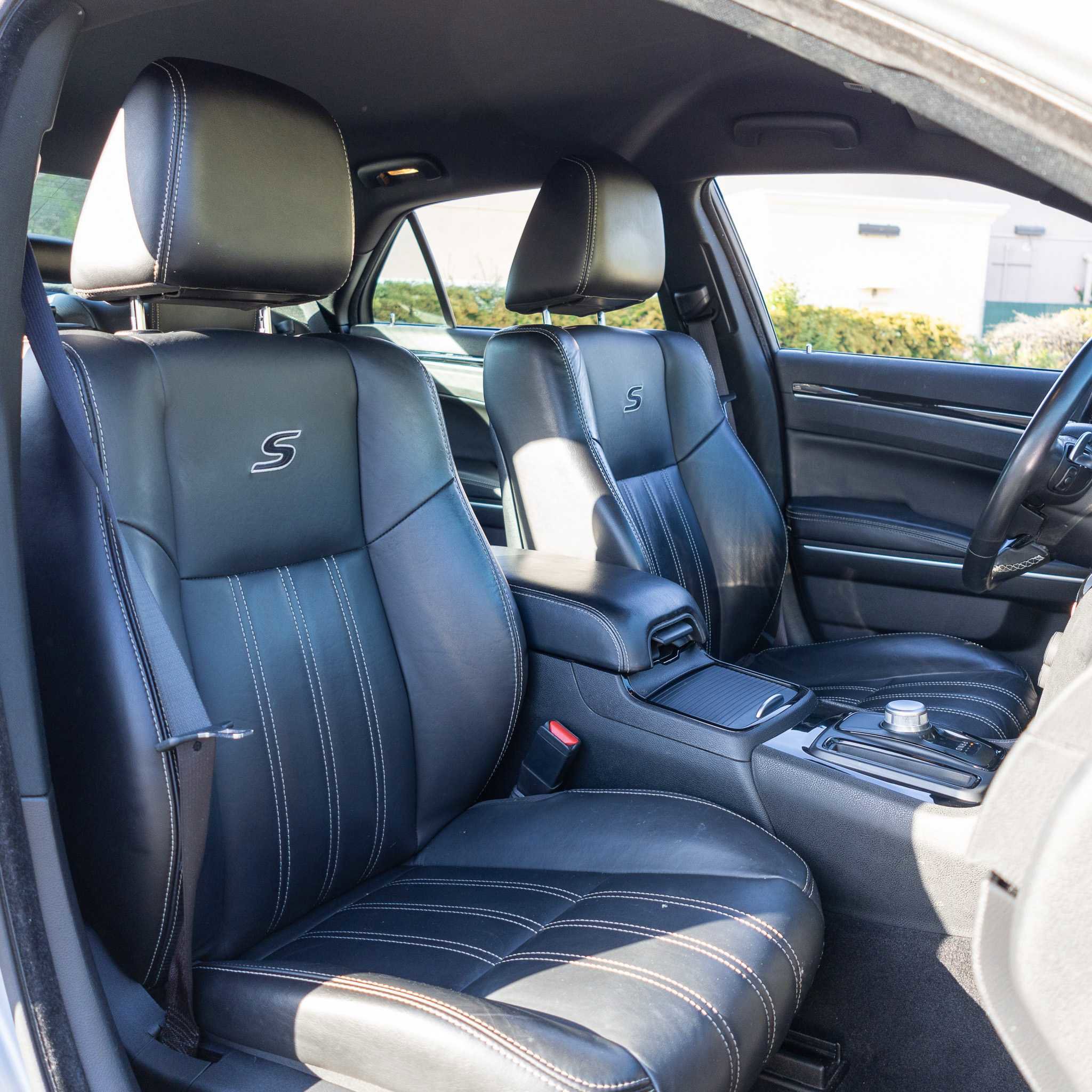 Used 2021 Chrysler 300 S image 19