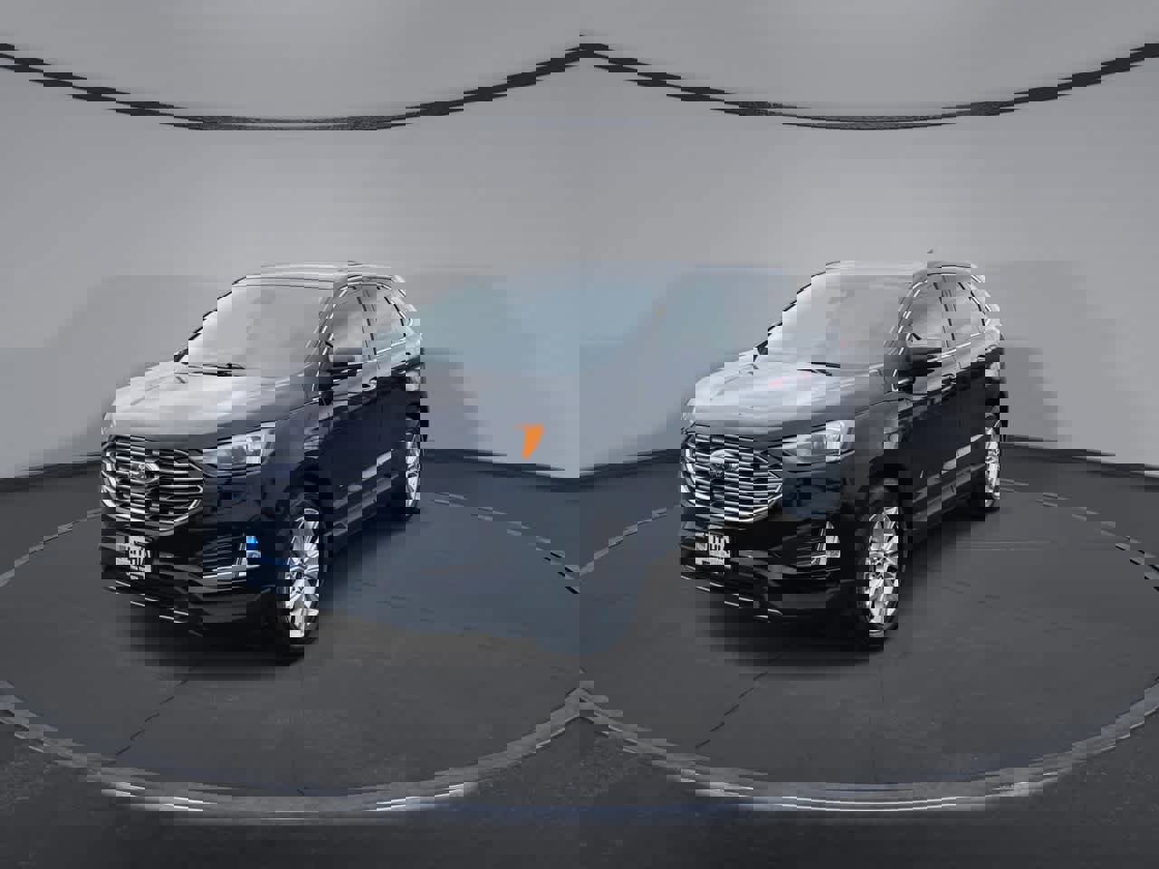 Used 2023 Ford Edge Titanium w/ Cargo Accessory Package image 4