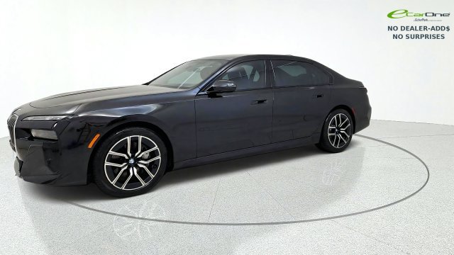 Used 2026 BMW 740i xDrive AWD/4WD image 4