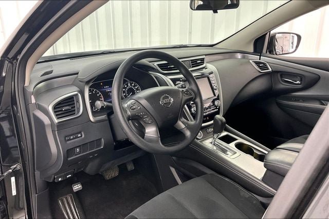 Used 2019 Nissan Murano S AWD/4WD image 16