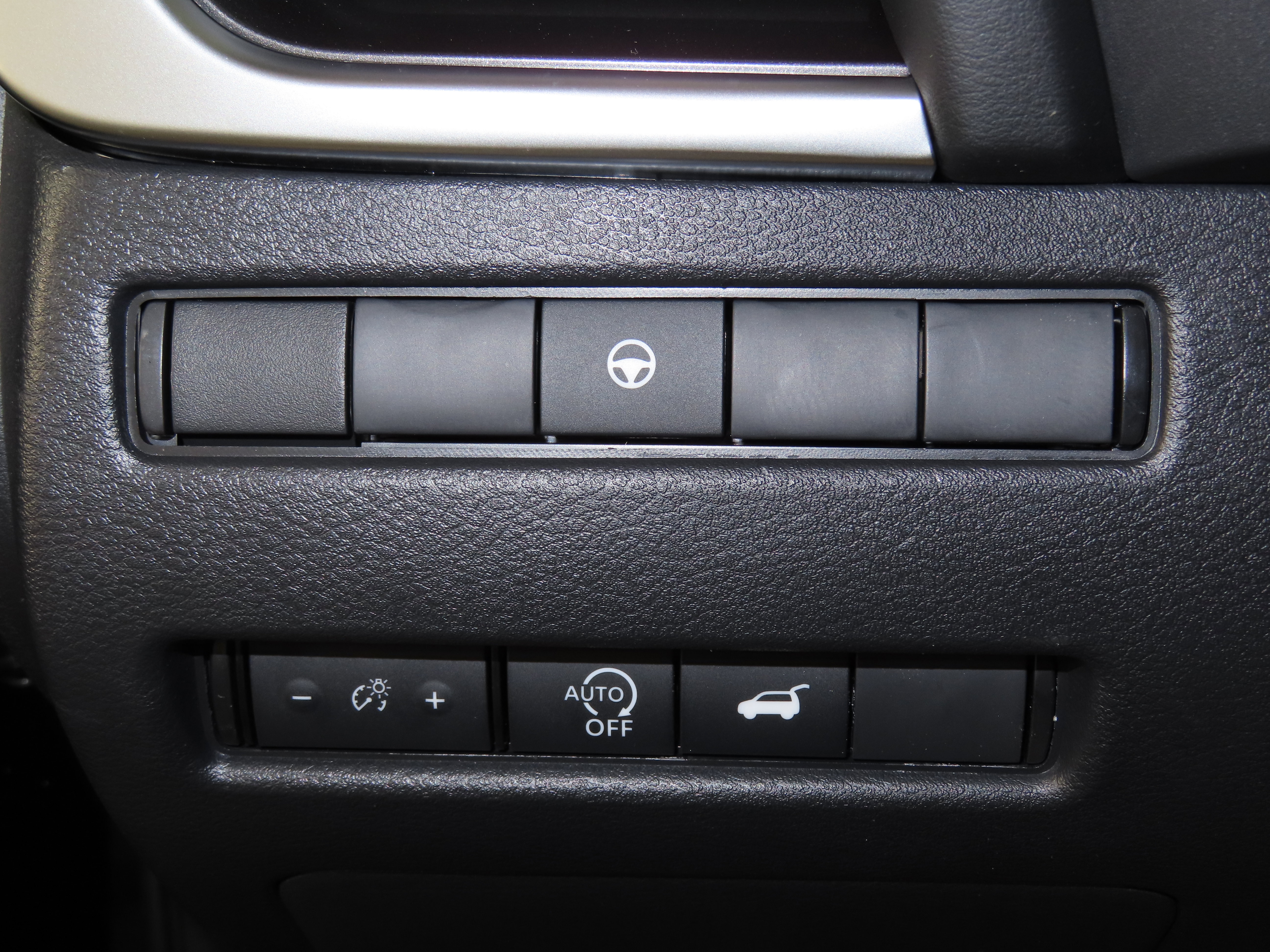 New 2026 Nissan Rogue SV image 31