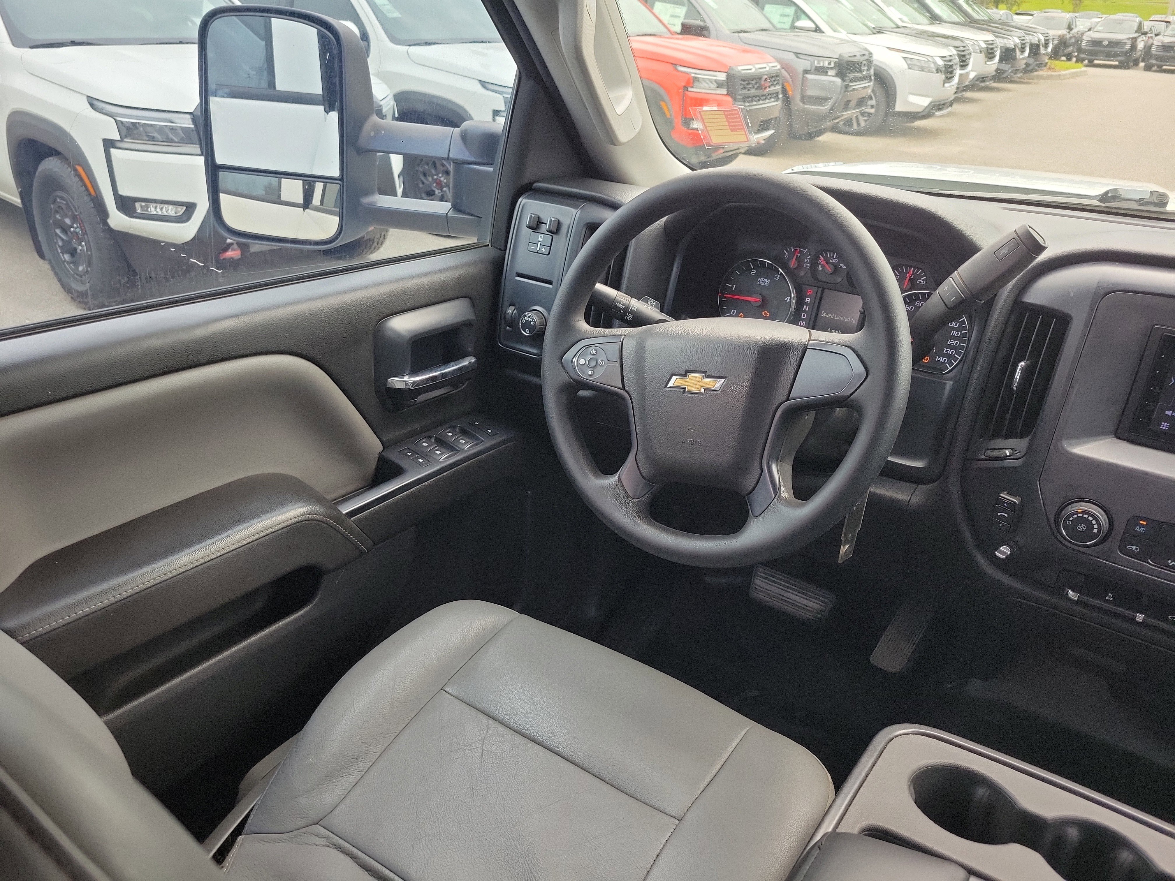 Used 2015 Chevrolet Silverado 2500 W/T image 17