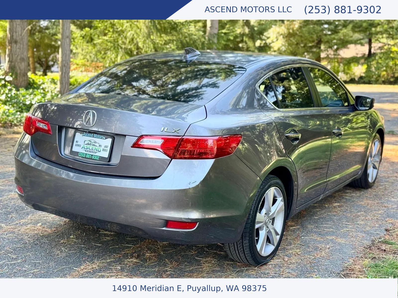Used 2015 Acura ILX FWD image 5