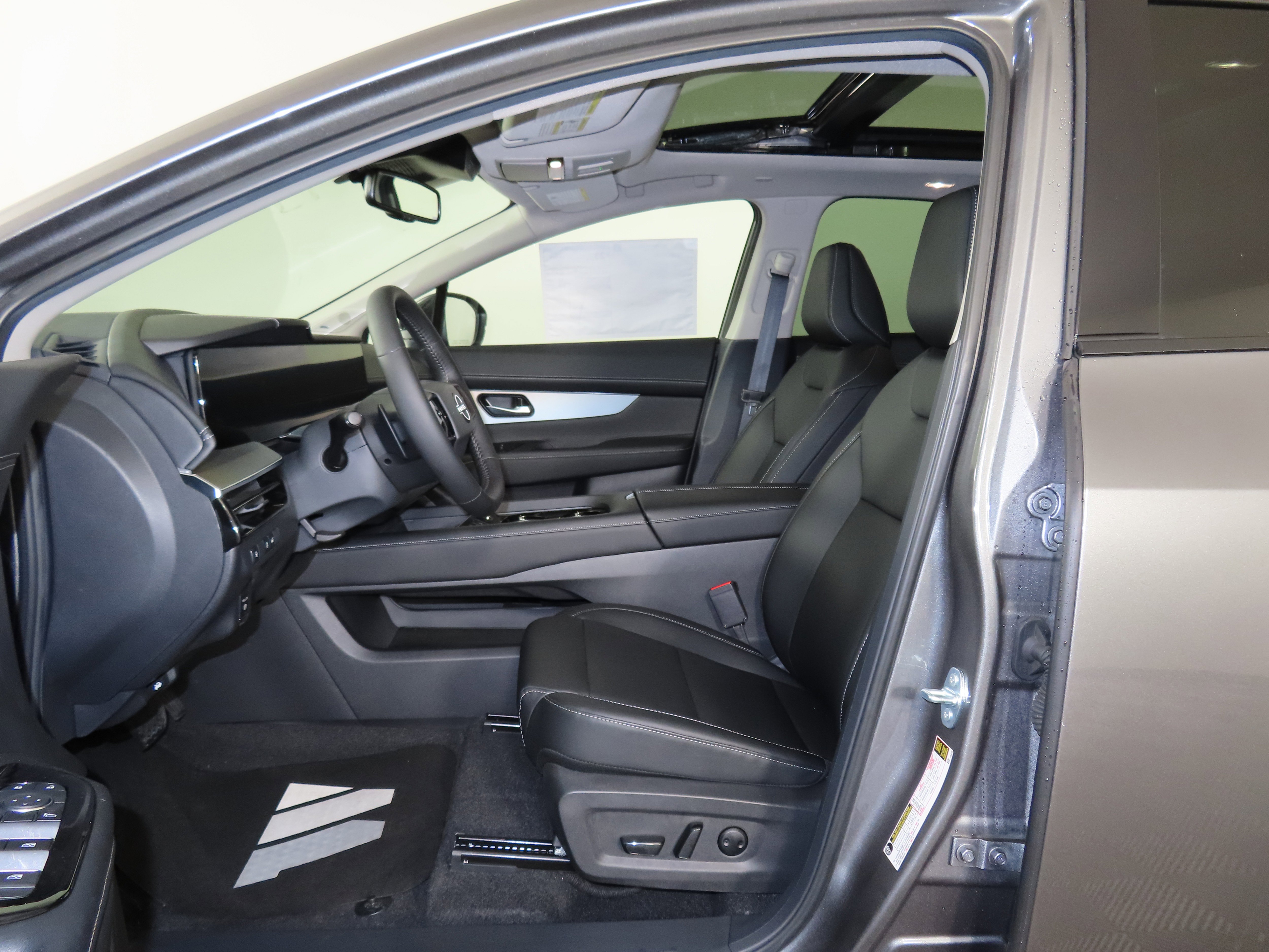 New 2025 Nissan Murano SL image 4