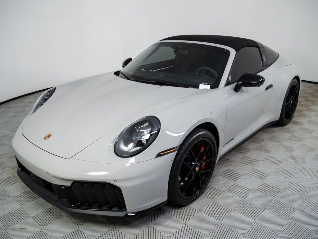 Certified 2026 Porsche 911 Targa 4 GTS image 34