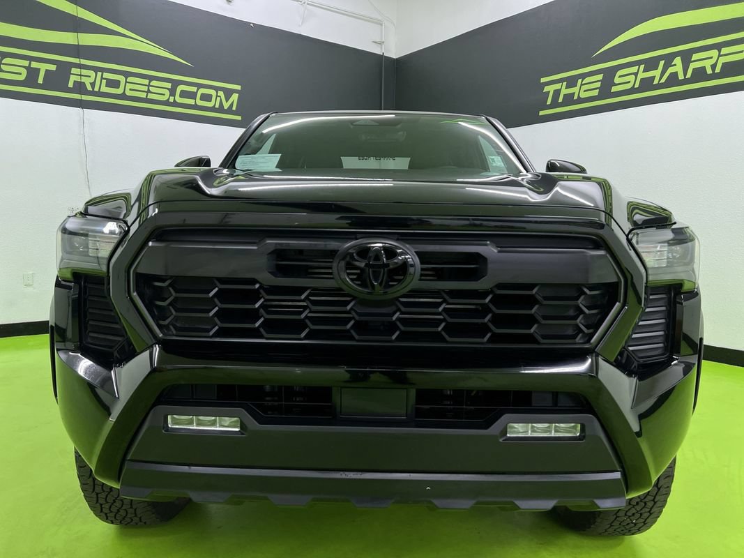 Used 2026 Toyota Tacoma TRD Off-Road AWD/4WD image 3