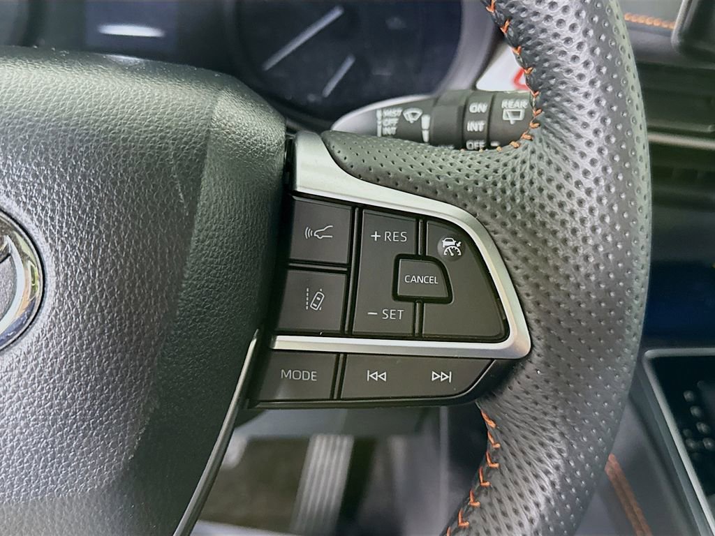 Used 2024 Toyota Sienna XSE w/ XSE Plus Package AWD/4WD image 24