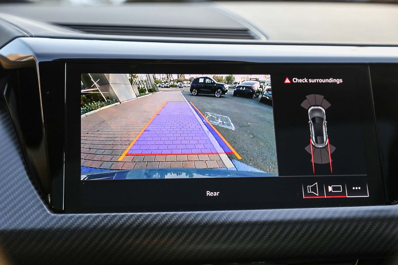 Used 2023 Audi e-tron GT Premium Plus w/ Performance Package image 24