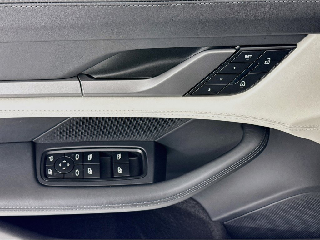 New 2026 Porsche Taycan RWD image 11