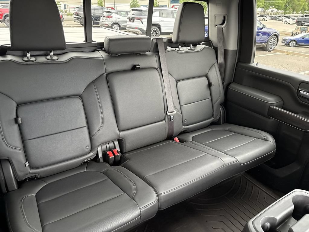 Used 2023 Chevrolet Silverado 2500 LTZ w/ LTZ Plus Package AWD/4WD image 31
