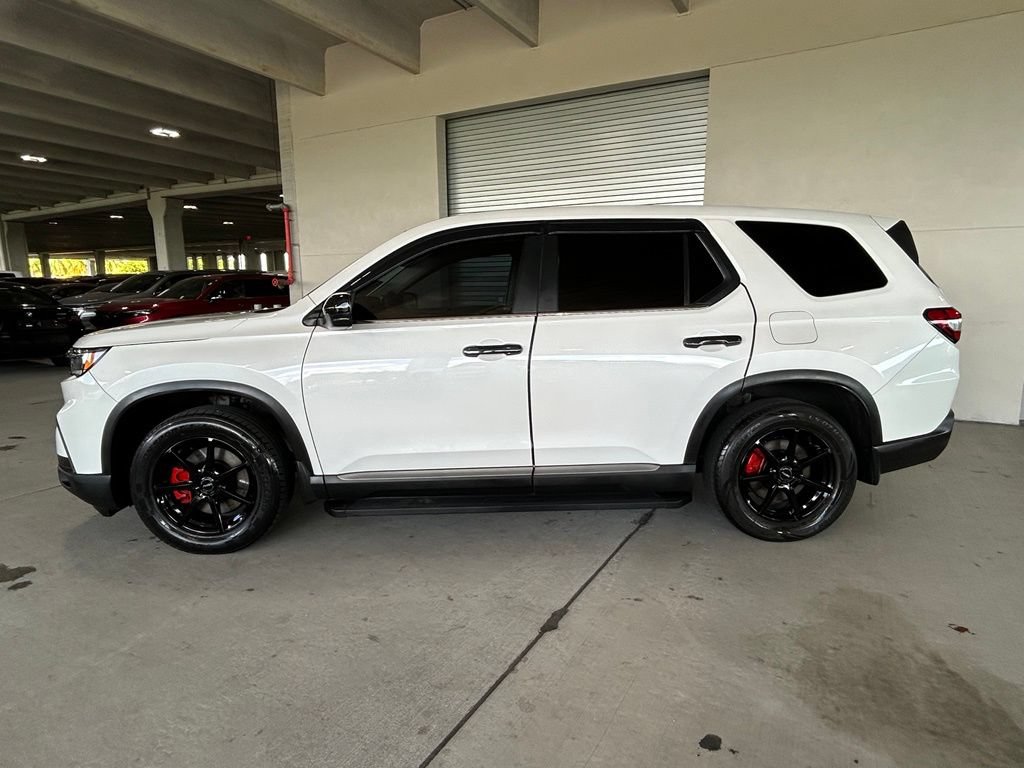Used 2024 Honda Pilot EX-L image 2