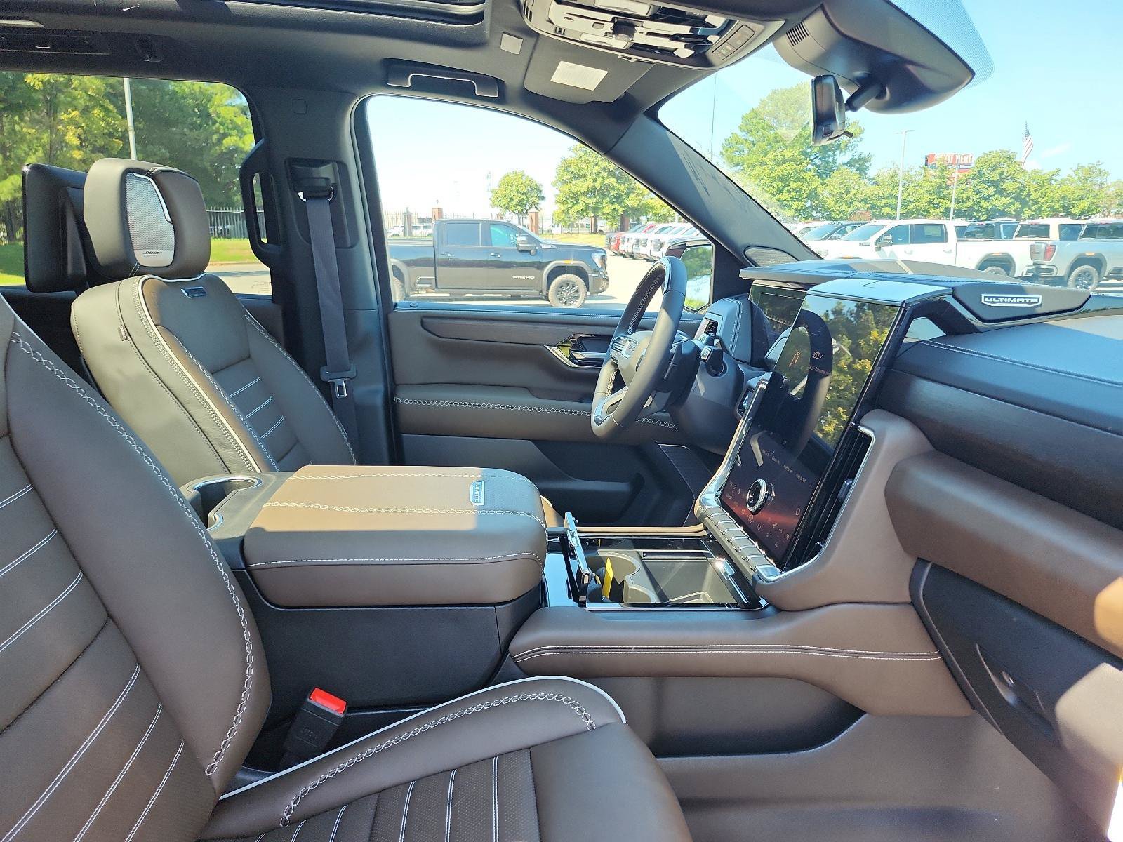 New 2026 GMC Yukon XL Denali Ultimate AWD/4WD image 6