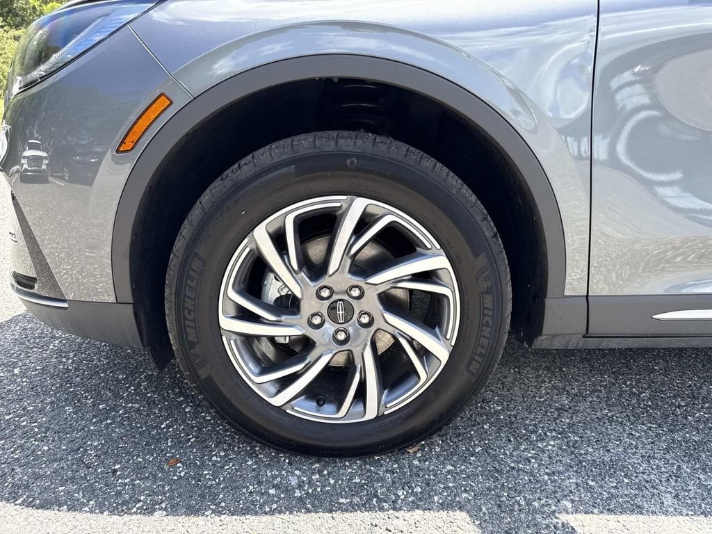 Certified 2026 Lincoln Corsair Premiere AWD/4WD image 10