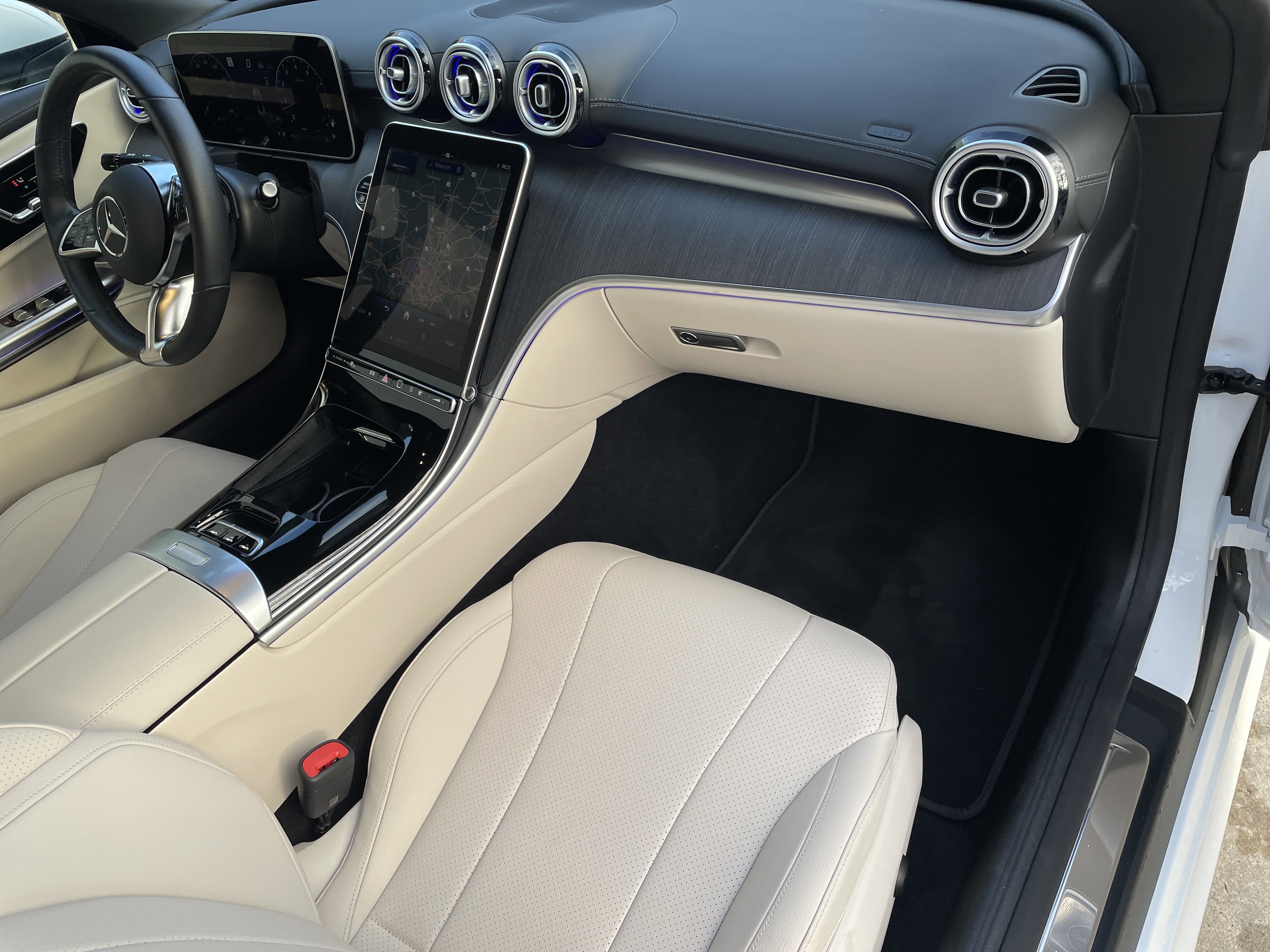 Certified 2024 Mercedes-Benz CLE 300 4MATIC Cabriolet image 49