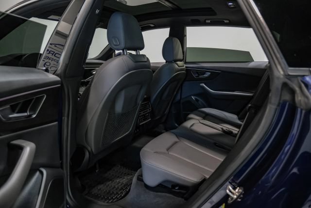 Used 2021 Audi Q8 Premium Plus w/ Premium Plus Package AWD/4WD image 37